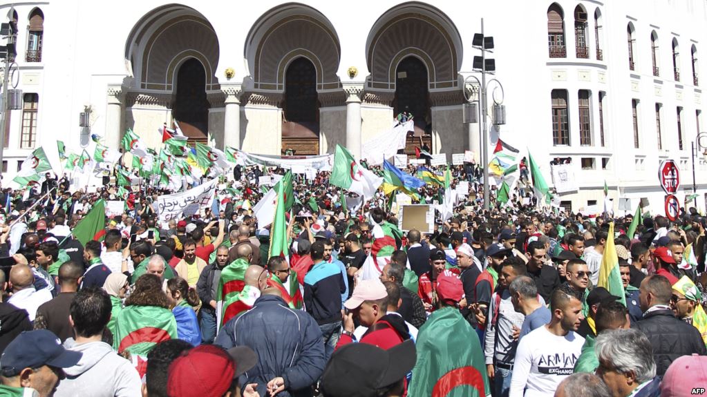 صورة تيسمسيلت: ضرورة مواكبة الحراك الشعبي بنقاش واسع