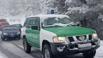 صورة عدة طرق مقطوعة بسبب التقلبات الجوية الأخيرة