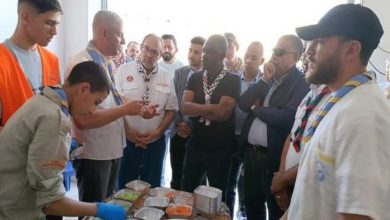 Photo de Générosité : Hidaoui visite des restaurants d’iftar gérés par de jeunes bénévoles à Alger